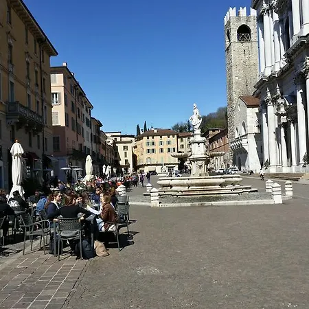 Interno31 Brescia